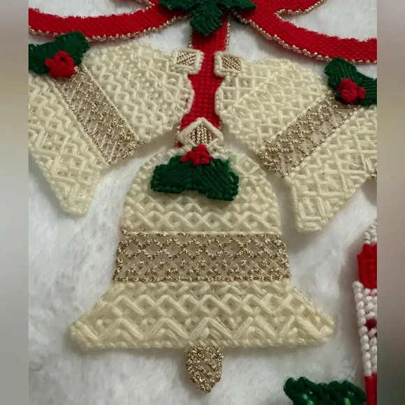 Vintage Crochet Knit Christmas Bells Candy Canes Decor Handmade 80’s Grannycore - Picture 3 of 10